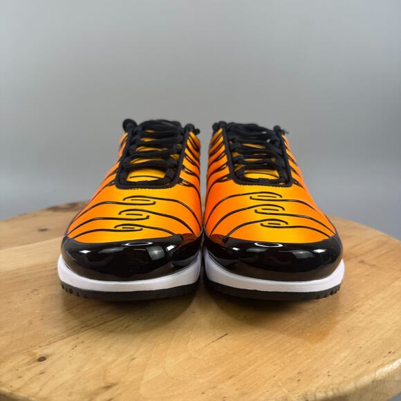 Nike Air Max Plus Golf 'Sunset' Mens Size 12 Shoes Orange Black FZ4150-800 NEW - Picture 2 of 9